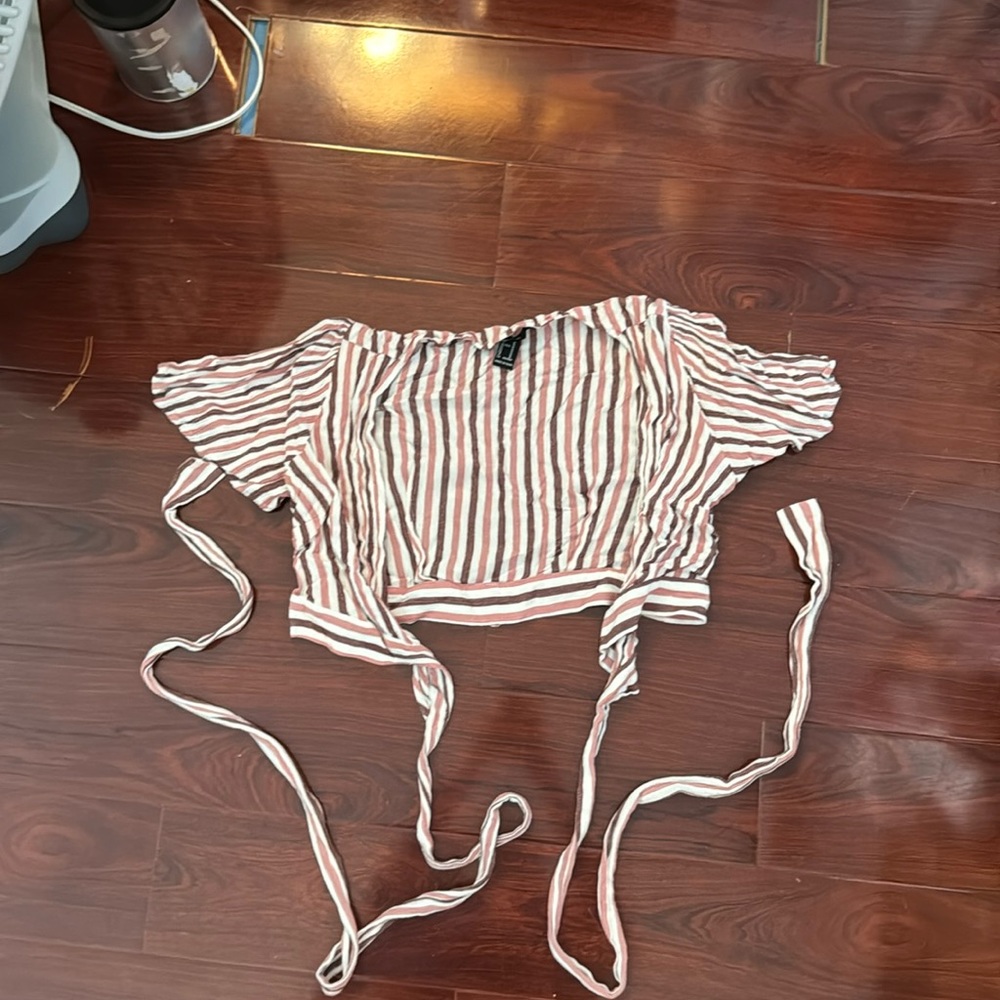 Criss Cross Tie Crop Top